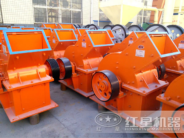 錘式破碎機(jī)設(shè)備展示 錘式破碎機(jī)設(shè)備展示