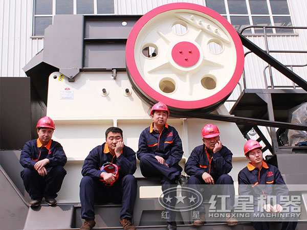 顎式破碎機廠家一角 顎式破碎機廠家一角
